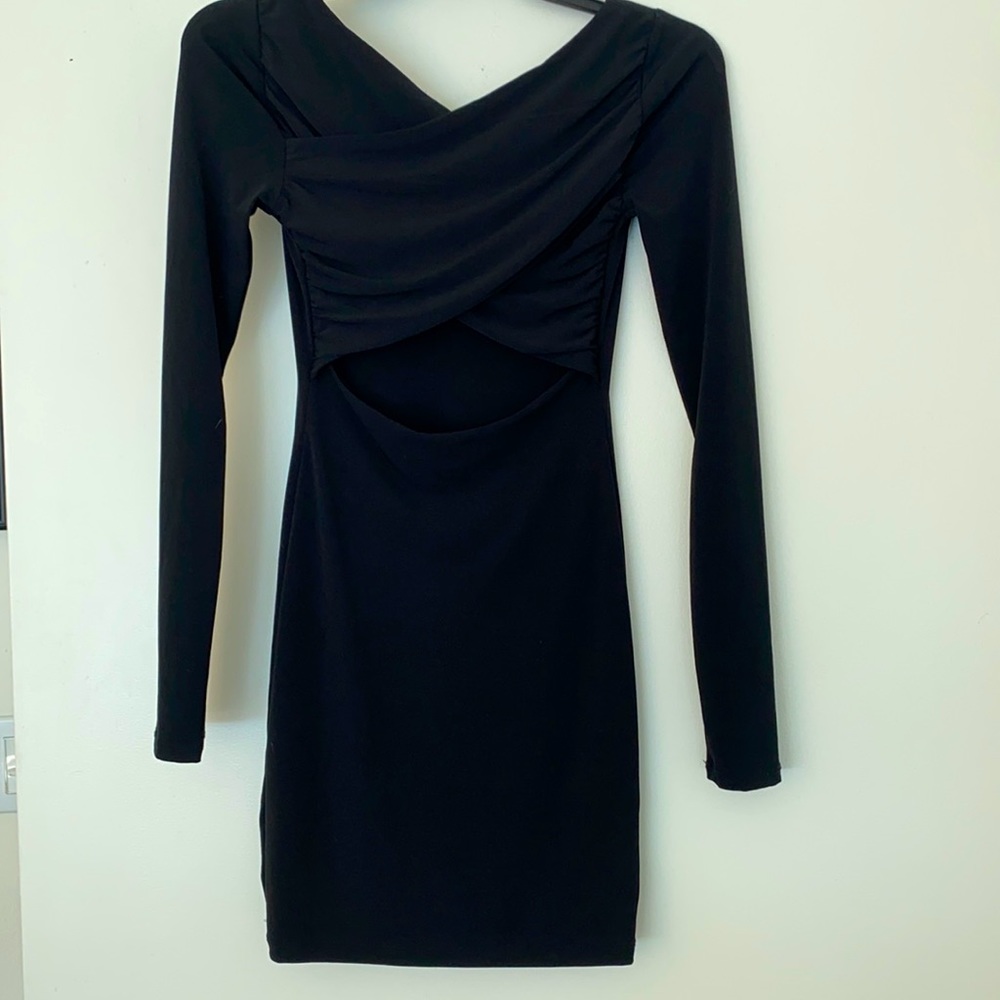 Guess size XS short dress with crossed back